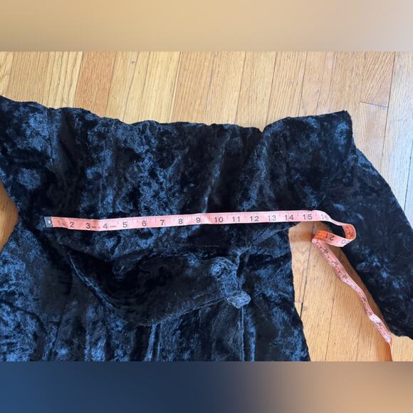 60s Vintage Black Velvet Princess Coat with Faux Fur Hem - Picture 7 of 10